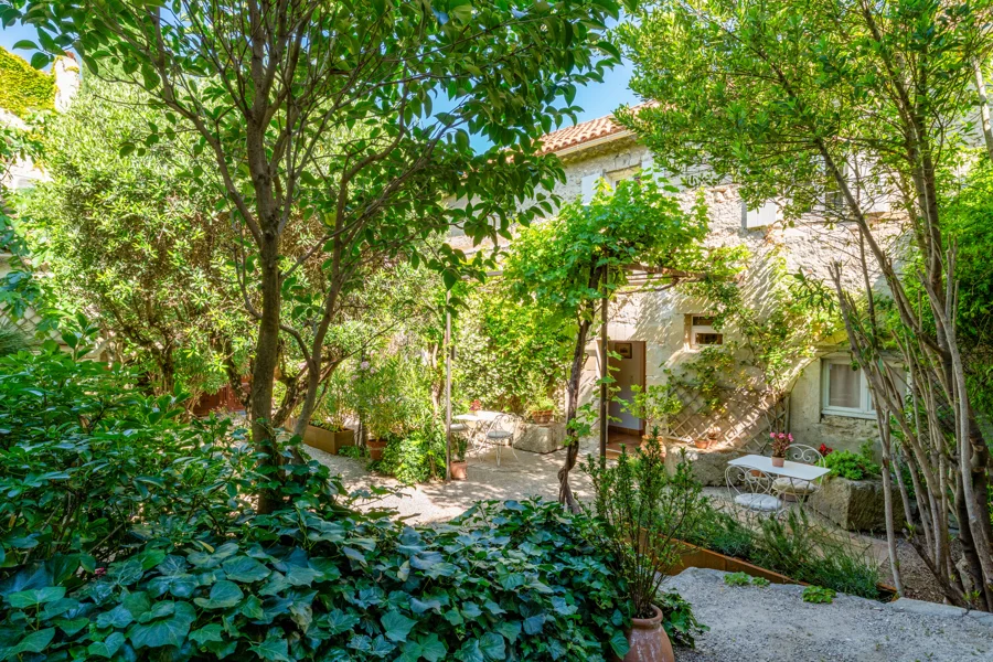 The garden at Le Clos